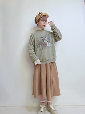 「アイテム（バンダナ/スカーフ、ゴールド系）」を使った、☆★gizmo★☆さん（レディース・159cm）の春コーディネート