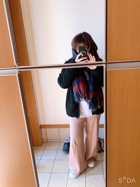 「Guess（ゲス）のアイテム（ジャケット/アウター）」を使った、福み🦈🌻さん（レディース・150cm）の冬コーディネート