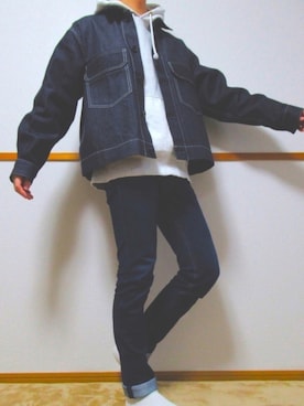 「GU（ジーユー）の（GU）スキニーフィットジーンズ（MEN ⁄ ジーンズ）」を使った、いのけぇさん（メンズ・165cm）の春コーディネート