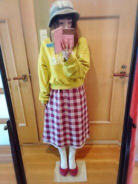 「POU DOU DOU（プードゥドゥ）のアイテム（スウェット）」を使った、ユーリさん（レディース・152cm）の秋コーディネート