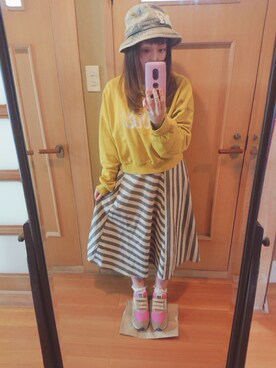 「POU DOU DOU（プードゥドゥ）のアイテム（スウェット）」を使った、ユーリさん（レディース・152cm）の春コーディネート