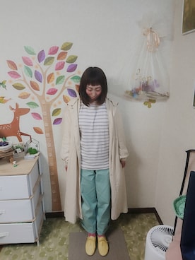 「Crisp（クリスプ）のアイテム（ステンカラーコート）」を使った、ユーリさん（レディース・152cm）の春コーディネート