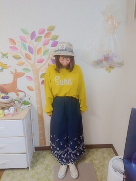 「POU DOU DOU（プードゥドゥ）のアイテム（スウェット）」を使った、ユーリさん（レディース・152cm）の春コーディネート