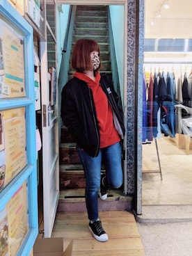 「PULL&BEAR（プルアンドベア）のアイテム（MA-1）」を使った、類さん（レディース・166cm）の春コーディネート