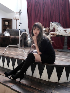 「アイテム（ボストンバッグ、パープル系）」を使った、あやちゃるさんさん（レディース・163cm）の秋コーディネート