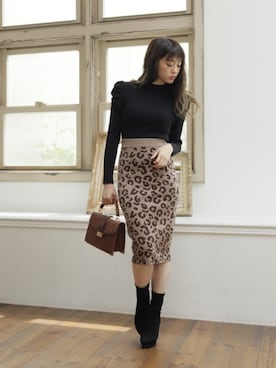 「ミディ丈スカート」｜あやちゃるさんさん（レディース・163cm）の秋コーディネート