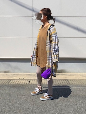 「アイテム（ポーチ）」を使った、めそさん（レディース・157cm）の春コーディネート