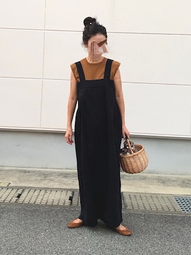 「ブラウン×ブラック」｜「アイテム（オールインワン・サロペット）」を使った、めそさん（レディース・158cm）の秋コーディネート