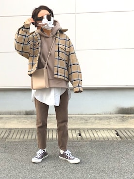 「ブラウンパンツ」｜「アイテム（その他アウター）」を使った、めそさん（レディース・158cm）の冬コーディネート