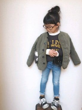 「フリルトップス」｜「アイテム（その他アウター）」を使った、cocomaru.さん（キッズ・100cm）の冬コーディネート