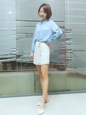 「自营品牌のアイテム（Shirts、ブルー系）」を使った、Darling00さん（レディース・169cm）の春コーディネート