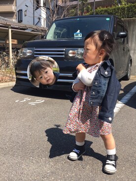 「apres les cours（アプレレクール）のアイテム（デニムジャケット）」を使った、HONO❤︎さん（キッズ・80cm）の春コーディネート