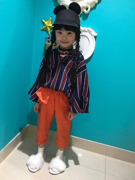 「WHO'S WHO gallery（フーズフーギャラリー）のアイテム（シャツ/ブラウス）」を使った、rmurmuさん（キッズ・100cm）の春コーディネート