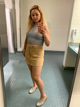 「skirt」｜「アイテム（スリッポン）」を使った、tacocatさん（レディース・170cm）の秋コーディネート