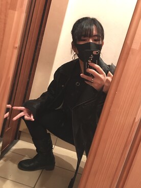 「CINEMA CLUB（シネマクラブ）のアイテム（パンツ）」を使った、わんころさん（レディース・164cm）の冬コーディネート
