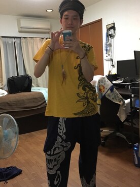 「チャイハネ（チャイハネ）のアイテム（Tシャツ/カットソー）」を使った、fucch117さん（メンズ・171cm）の秋コーディネート
