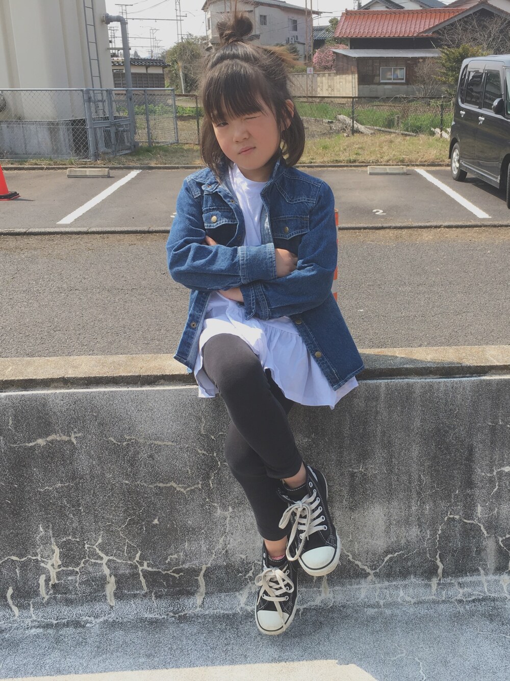 「キッズコーデ、5歳、りあ、女の子」｜「Birthdayのアイテム（Tシャツ/カットソー、ブルー系）」を使った、yu___☺︎さん（キッズ・110cm）の春コーディネートの1枚目の写真