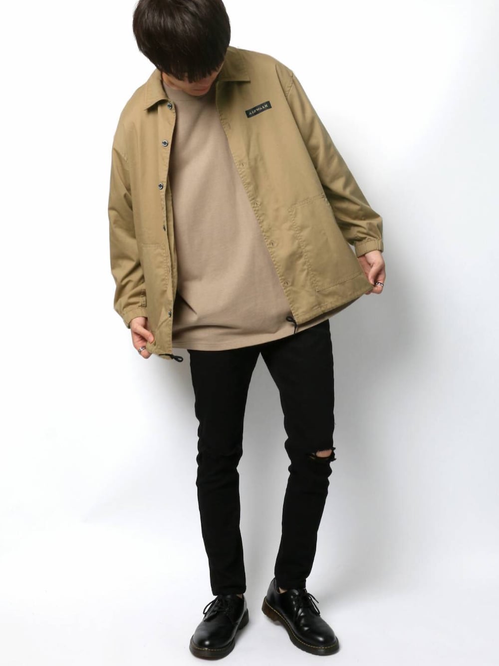 「オーバーサイズ、今日のコーデ、ストリート、street、air walk、シンプルコーデ、きれいめカジュアル、シャツスタイル」｜「SITRYのアイテム（その他、ベージュ系）」を使った、Kanoさん（メンズ・178cm）の秋コーディネートの1枚目の写真