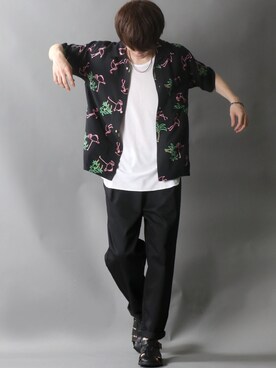 「SITRY（シトリー）のloose tapered tuck wide Pants/ルーズ テーパード タック ワイドパンツ（スラックス）」を使った、SITRYさん（メンズ・178cm）の夏コーディネート