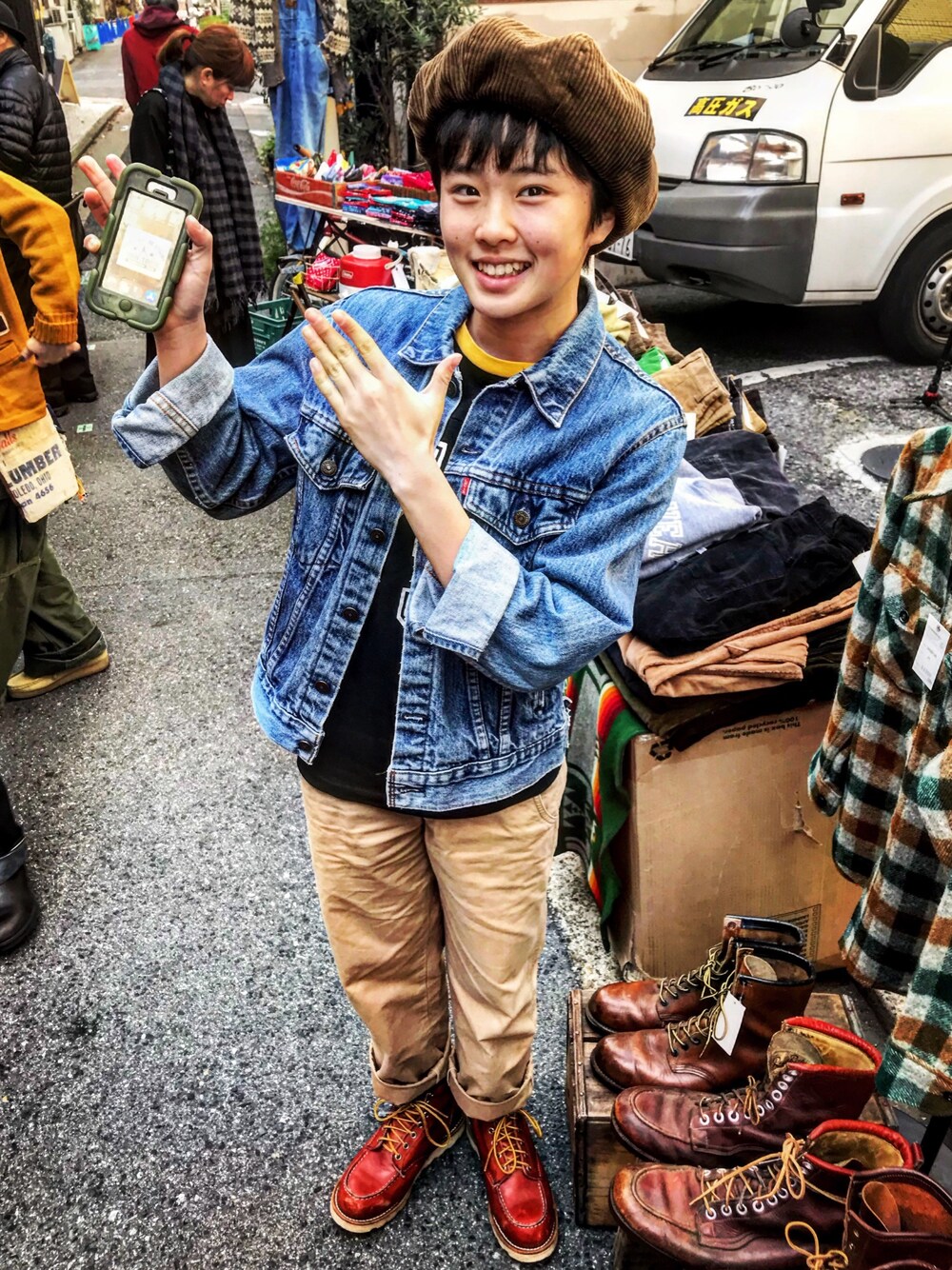 「アメカジ、アメカジ女子部、古着、古着女子、ヴィンテージデニム、定番」｜「Levi'sのアイテム（デニムジャケット、ブルー系）」を使った、airuさん（レディース・152cm）の春コーディネートの1枚目の写真