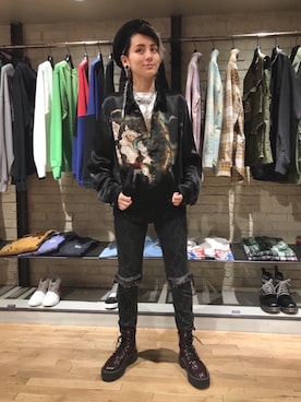 「パンクコーデ」｜「アイテム（その他アウター）」を使った、natalieさん（レディース・160cm）の春コーディネート