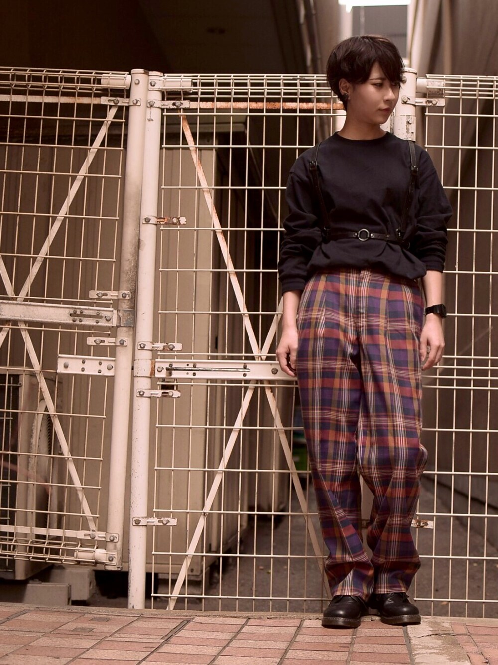 「古着、ハーネス、秋コーデ」｜「usedのアイテム（その他パンツ、その他）」を使った、やましさん（レディース・167cm）の秋コーディネートの1枚目の写真