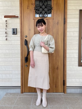 リ・ポジェさんのコーディネート