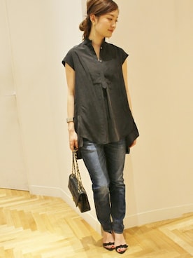 「FIGARO Paris（フィガロパリ）のアイテム（シャツ/ブラウス）」を使った、yukiさん（レディース・160cm）の春コーディネート