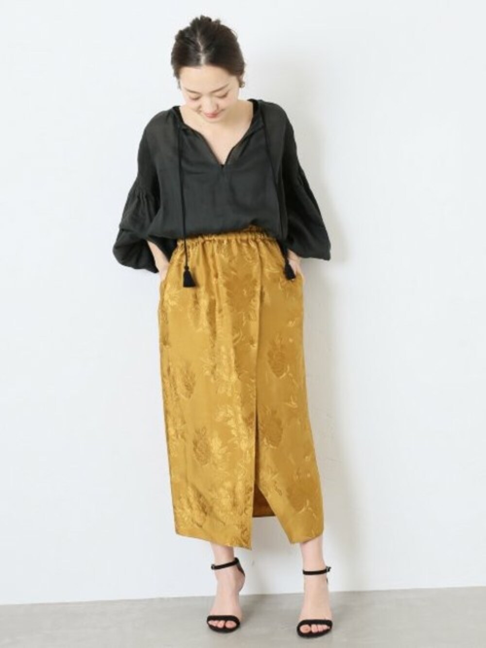 VERMEIL par iena（ヴェルメイユパーイエナ）の「麻ローン肩