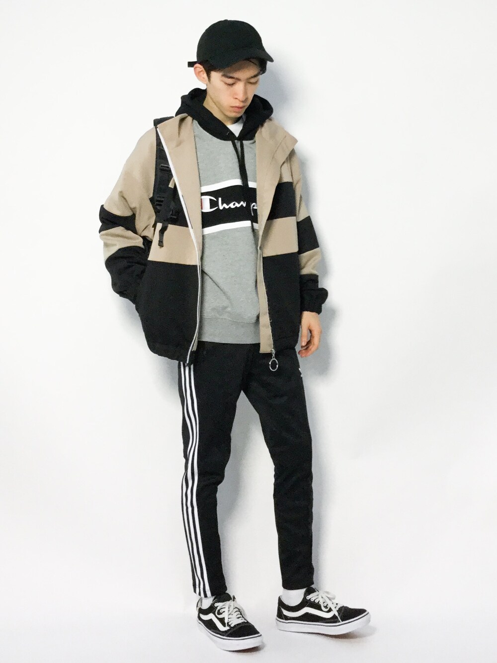 CASPER JOHN AIVERのジャージを使った人気ファッションコーディネート
