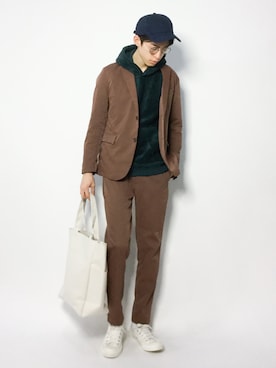 「417 EDIFICE（フォーワンセブンエディフィス）のアイテム（パーカー）」を使った、Morikawa Yoshinoriさん（メンズ・176cm）の冬コーディネート