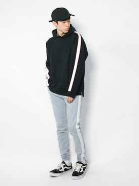 Morikawa Yoshinoriさん(メンズ・176cm)の冬コーディネート