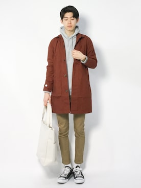 「jiggys shop（ジギーズショップ）のアイテム（チノパンツ）」を使った、Morikawa Yoshinoriさん（メンズ・176cm）の春コーディネート