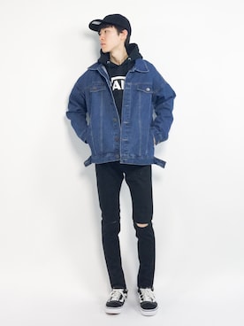 「CASPER JOHN AIVER（キャスパージョンアイバー）のアイテム（デニムジャケット）」を使った、Morikawa Yoshinoriさん（メンズ・176cm）の春コーディネート