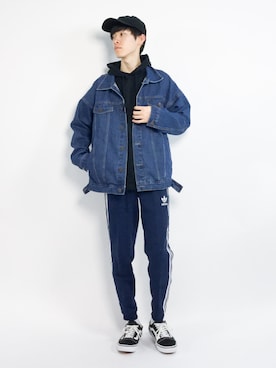 「CASPER JOHN AIVER（キャスパージョンアイバー）のアイテム（デニムジャケット）」を使った、Morikawa Yoshinoriさん（メンズ・176cm）の春コーディネート