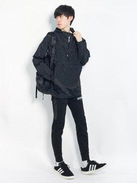「WEGO（ウィゴー）のアイテム（マウンテンパーカー）」を使った、Morikawa Yoshinoriさん（メンズ・176cm）の春コーディネート