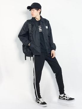 「NUMERALS（ヌメラルズ）のアイテム（帽子）」を使った、Morikawa Yoshinoriさん（メンズ・176cm）の春コーディネート