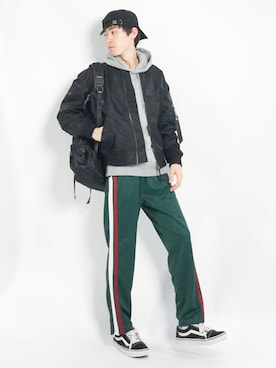 Morikawa Yoshinoriさん（メンズ・176cm）の春コーディネート