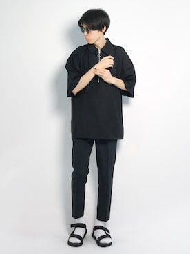 「サンダルに靴下」｜「アイテム（その他トップス）」を使った、Morikawa Yoshinoriさん（メンズ・176cm）の春コーディネート