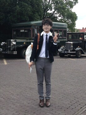 「zinif（ジニフ）のアイテム」を使った、James laurentさん（メンズ・176cm）の秋コーディネート