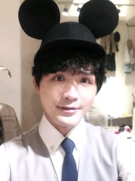 「zinif（ジニフ）のアイテム」を使った、James laurentさん（メンズ・176cm）の秋コーディネート