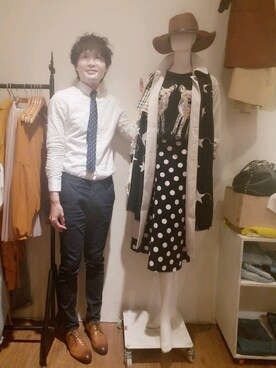 「zinif（ジニフ）のアイテム（トップス）」を使った、James laurentさん（メンズ・176cm）の秋コーディネート