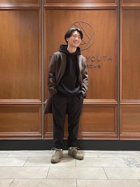「inov-8（イノヴェイト）のアイテム（シューズ）」を使った、紙屋和磨さん（メンズ・165cm）の秋コーディネート