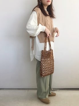「DHOLIC（ディーホリック）のサイドリボンベスト（ベスト）」を使った、SACHIさん（レディース・150cm）の冬コーディネート