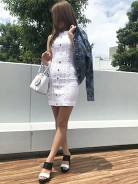 「Guess（ゲス）のアイテム（ドレス）」を使った、GUESS JAPANさん（レディース・160cm）の夏コーディネート