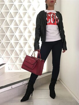「Guess Jeans 」｜「アイテム（ライダースジャケット）」を使った、GUESS JAPANさん（レディース・156cm）の秋コーディネート