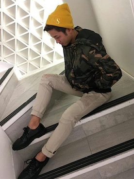 「Guess Jeans 」｜「アイテム（ブルゾン）」を使った、GUESS JAPANさん（メンズ・174cm）の秋コーディネート
