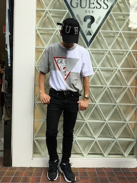 「Guess（ゲス）のアイテム（キャップ）」を使った、GUESS JAPANさん（メンズ・166cm）の夏コーディネート