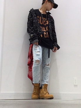 「Guess（ゲス）のアイテム（キャップ）」を使った、GUESS JAPANさん（メンズ・176cm）の夏コーディネート