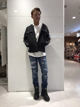 「Guess（ゲス）のアイテム（デニムジャケット）」を使った、GUESS JAPANさん（メンズ・173cm）の秋コーディネート